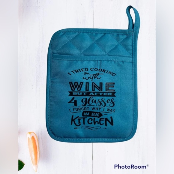 Other - Wine Lovers Hot Pad